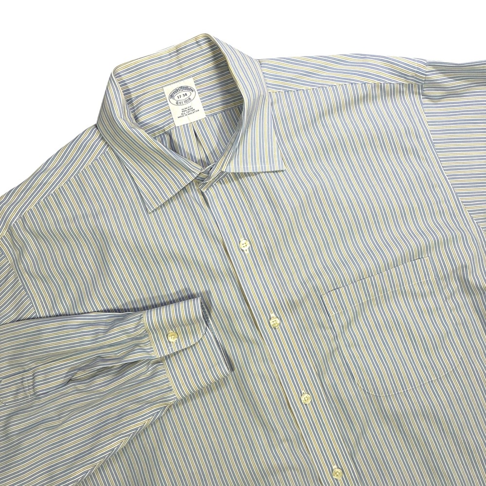 EUC Brooks‎ Brothers Slim Fit Non Iron Button Down Shirt Men's 17-34 Stripe